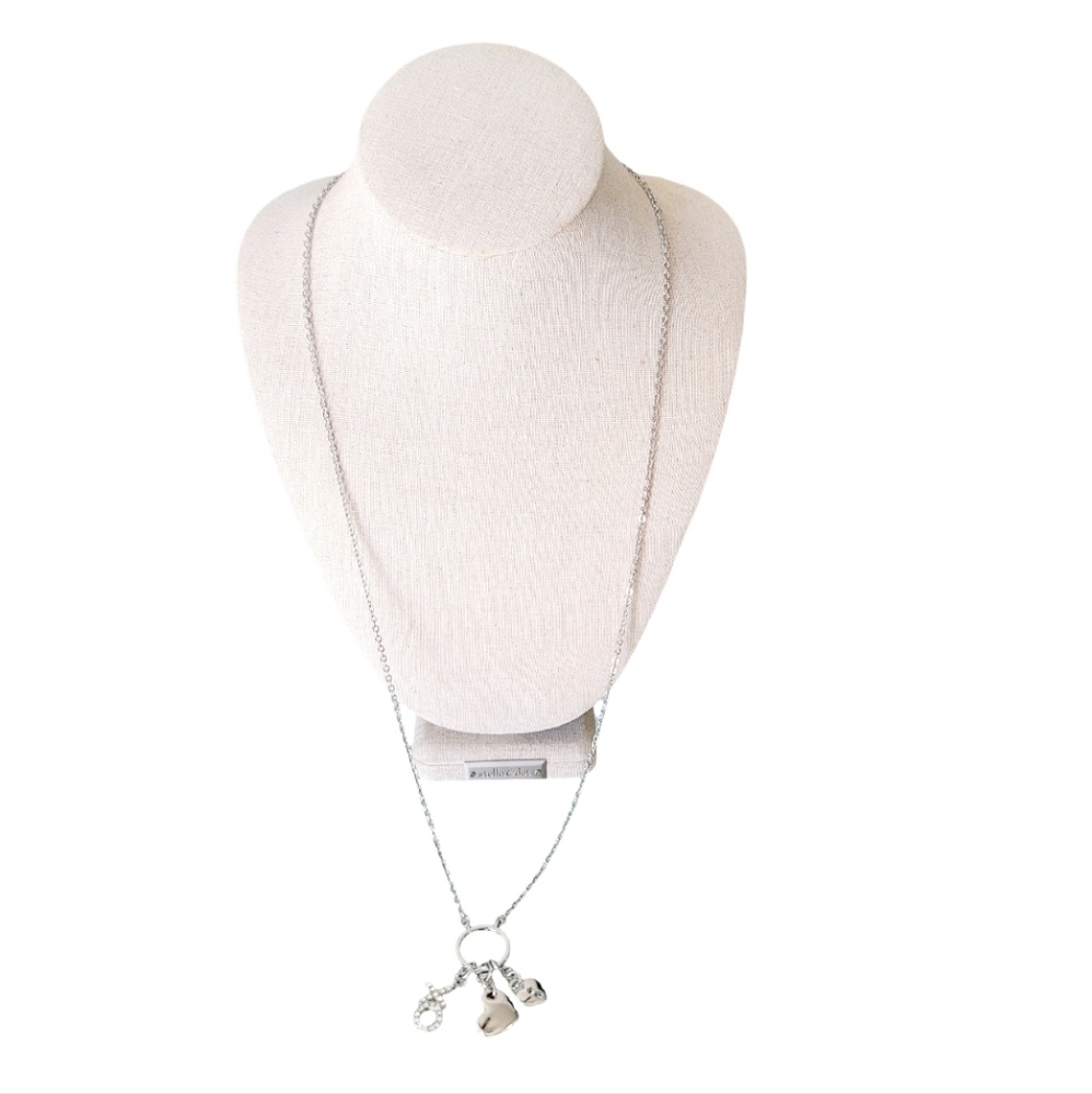 VHTF 30" Lia Sophia Silver Tone with Key a Heart and Rhinestone XOXO simbol